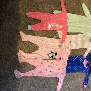 Baby girls zip up pajamas size 12 months
